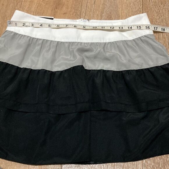 NWT Banana republic outlet size 8 color block tiered skirt - Picture 4 of 6